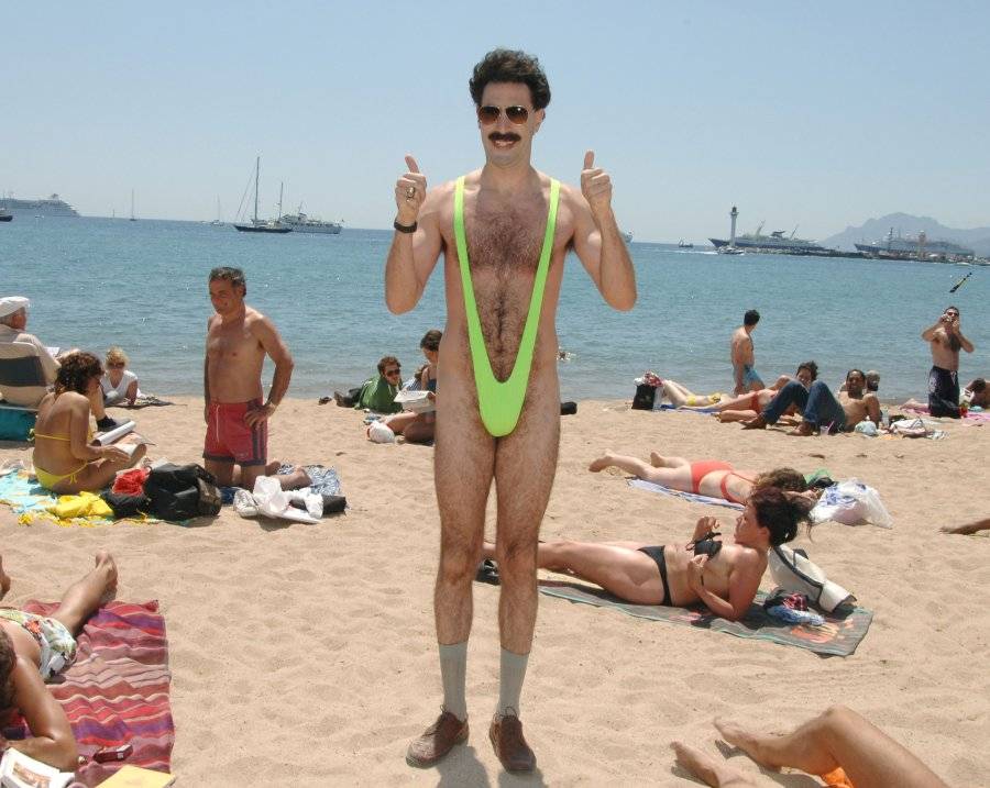 1511277358-borat-mankini-sacah-baron-cohen.jpg