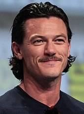 170px-Luke_Evans_2014_Comic_Con_(cropped).jpg