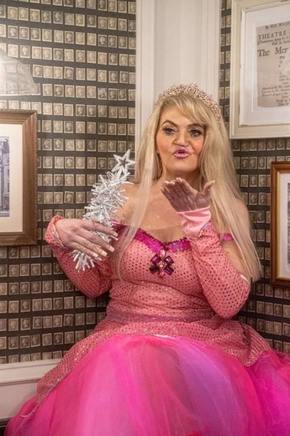 Daniella-Westbrook-joins-West-End-adult-pantomime-Sinderfella-as-Fairy-Godmother-With-Big-Both...jpg