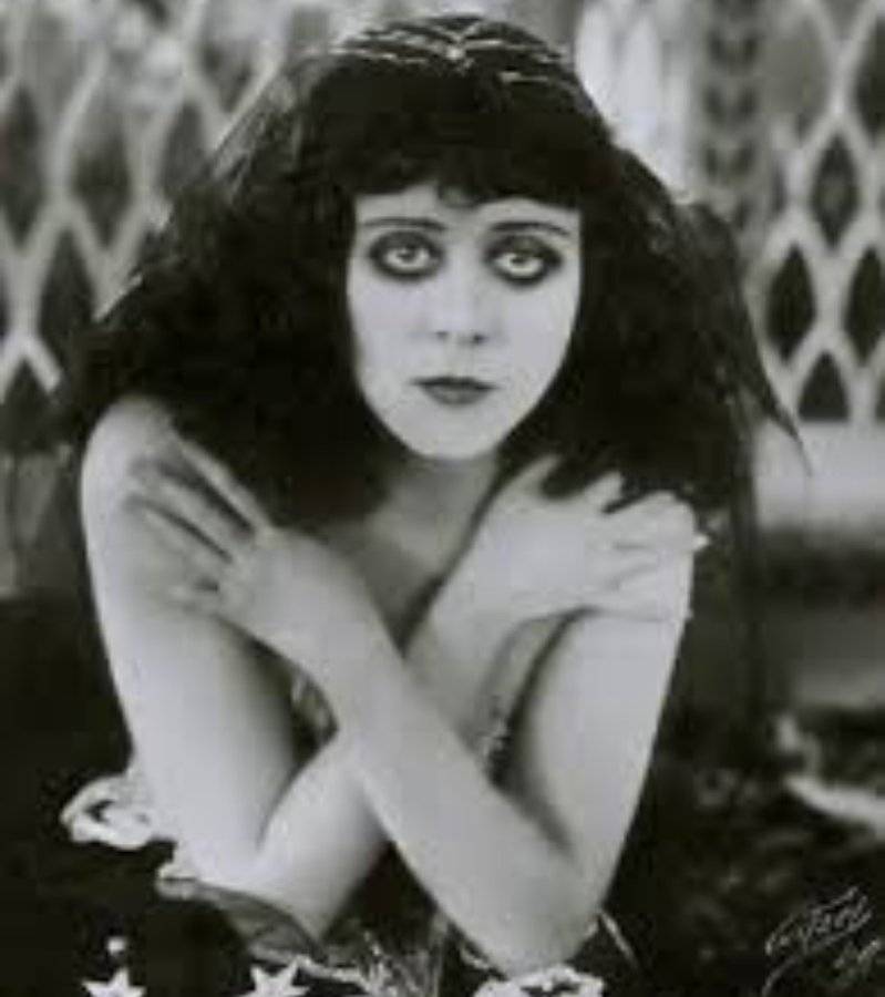 theda bara.jpg